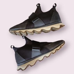 Kinetic Sneak by Sorel & Athleta